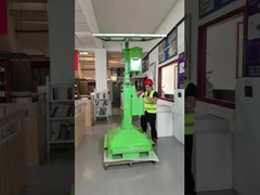 Torre de luz solar para la calle