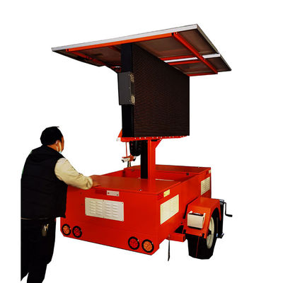 Fuente de alimentación independiente Paneles solares Sistema de alimentación Energía Trailer de pantalla LED para publicidad al aire libre